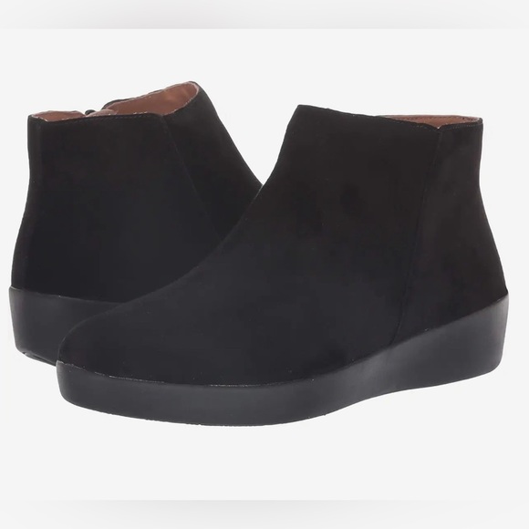 Fitflop Shoes - NEW FitFlop Suede Boots Sumi. Original box.